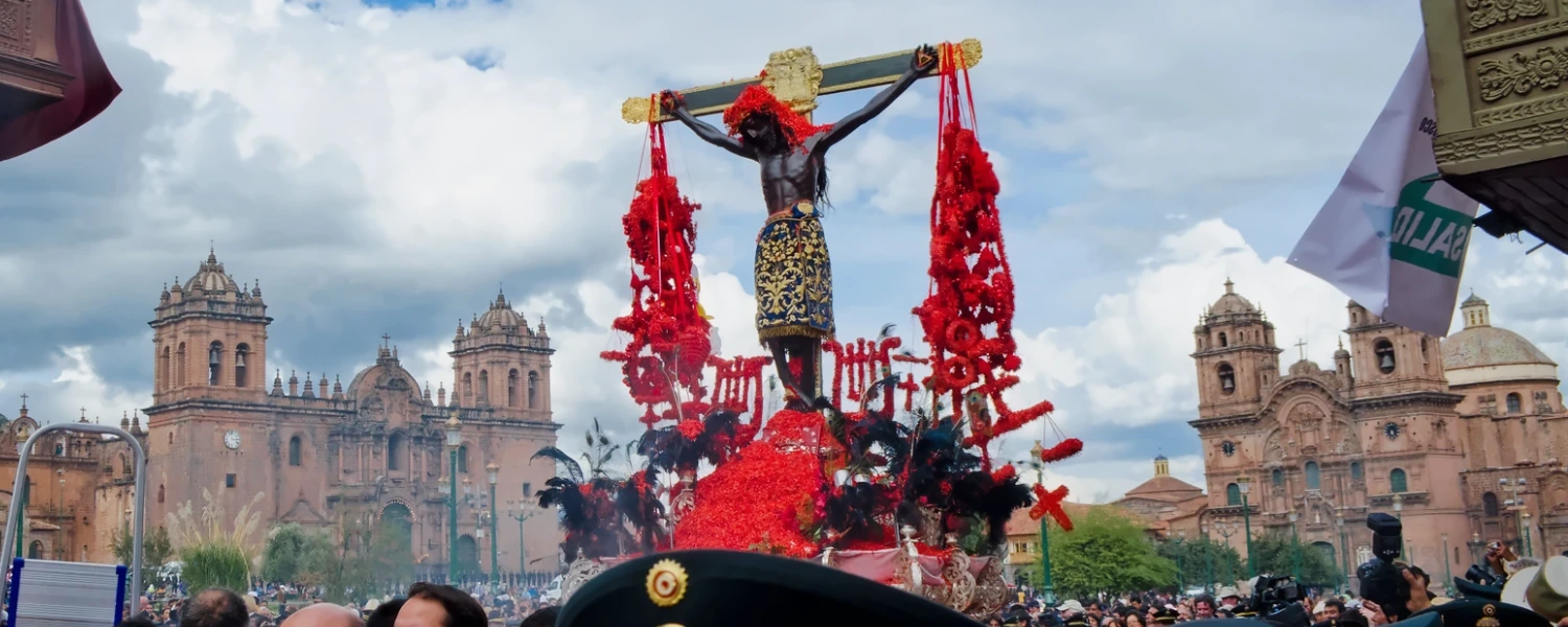Easter Monday of Holy Week in Cusco: the Taytacha of the Earthquakes.