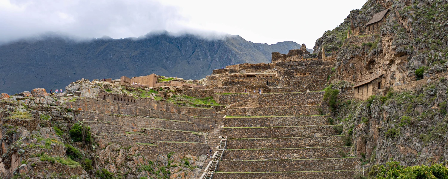 Ollantaytambo inca site​
